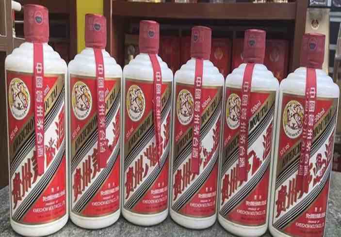 路南回收茅台酒